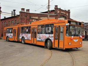 2003 ВМЗ 6215 Премьер